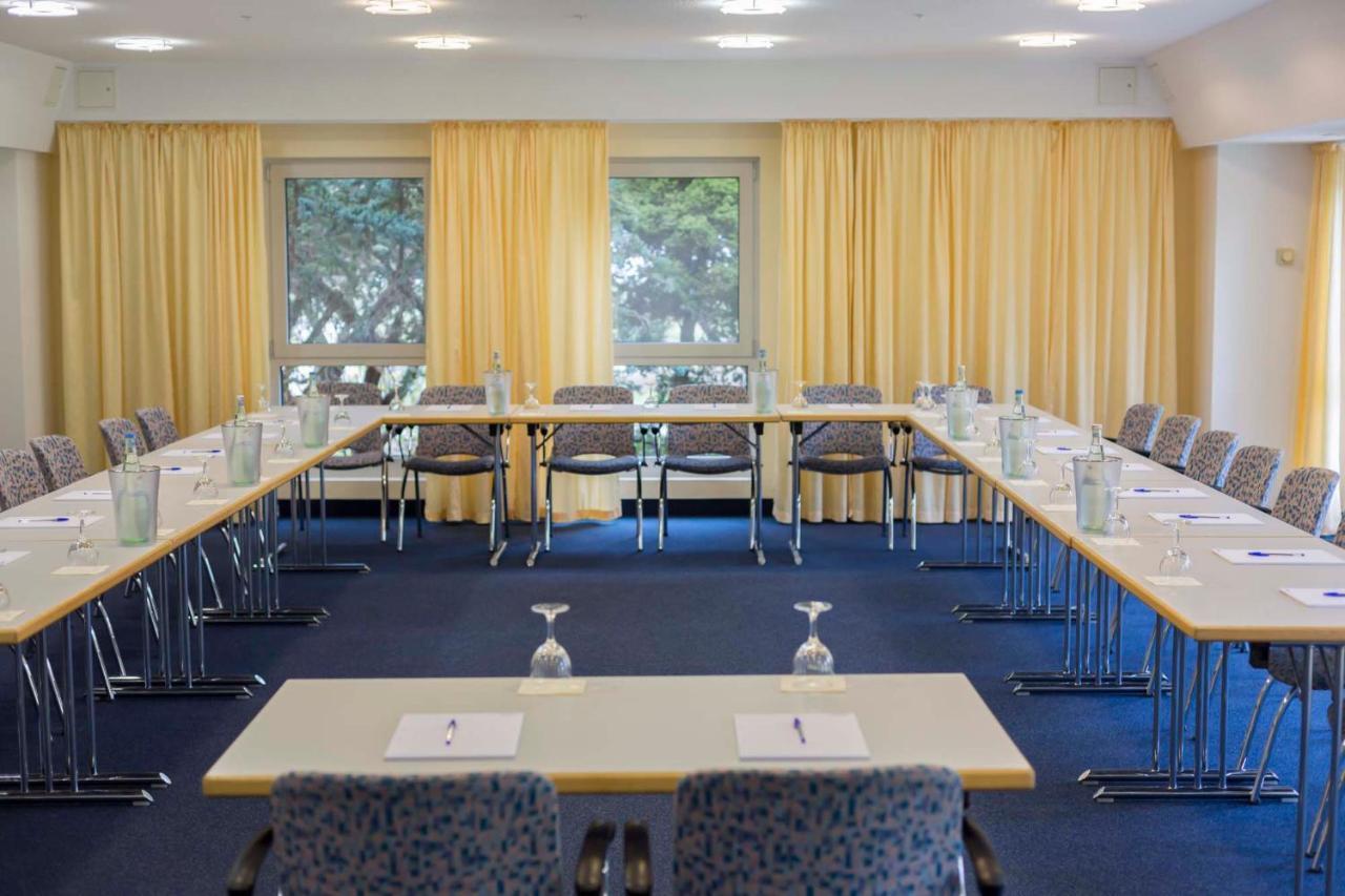 Seepark Hotel Am Wandlitzsee Екстер'єр фото